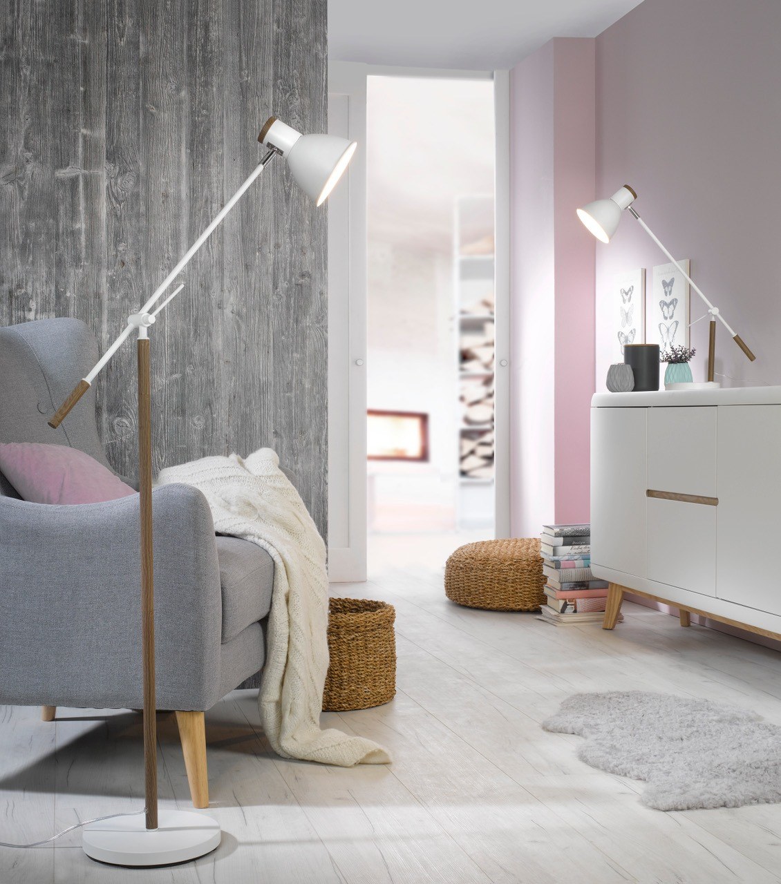 Stehlampe in schwarz für dekorative Highlights