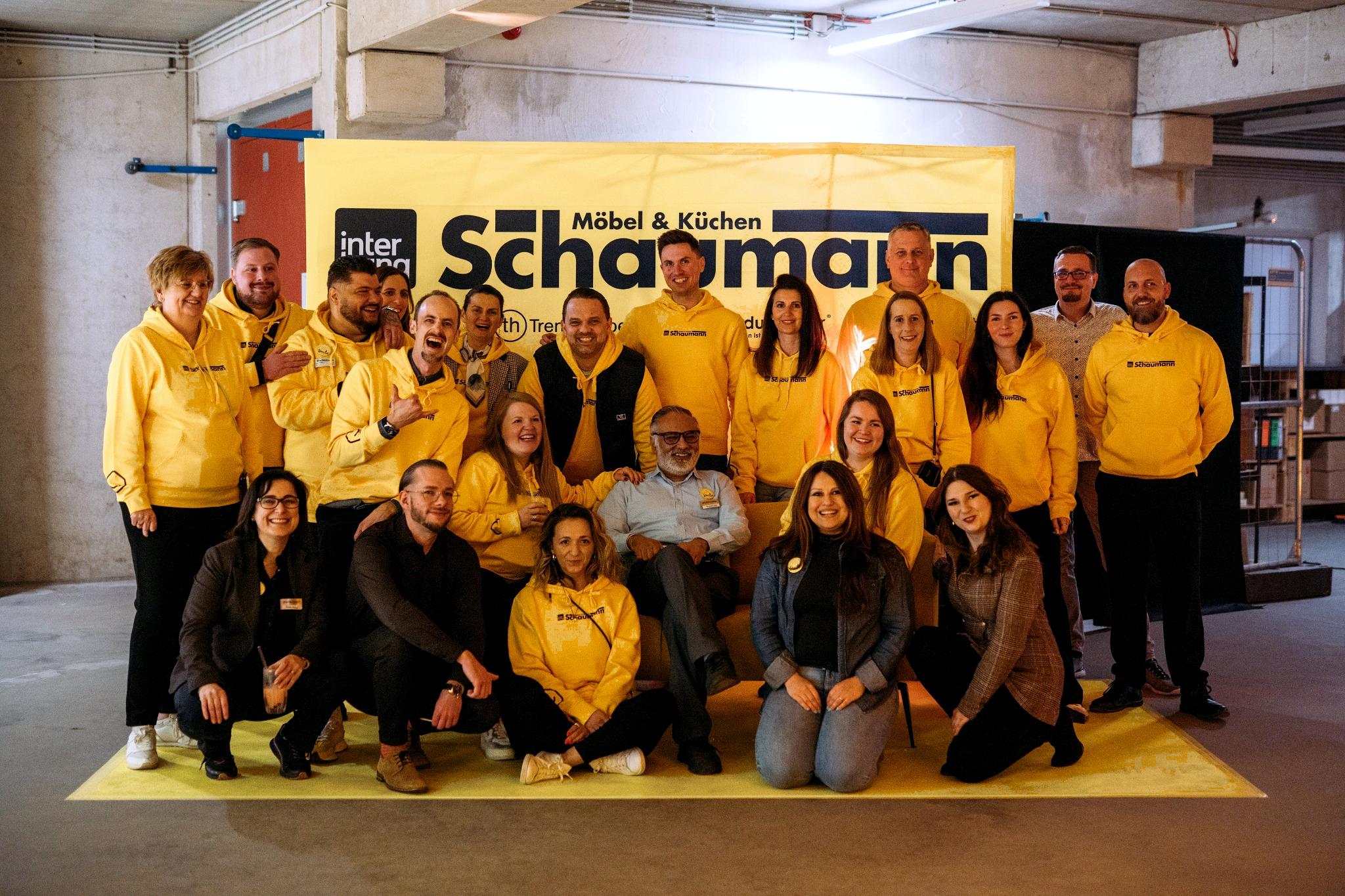 moebel-modenshow_team